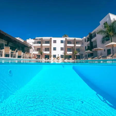 Club Atlantico Apartment *