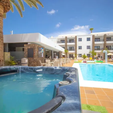 Club Atlántico * Puerto del Carmen (Lanzarote)