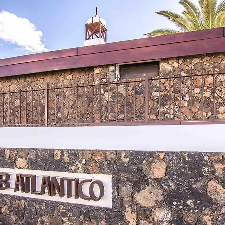 Club Atlantico Apartment *