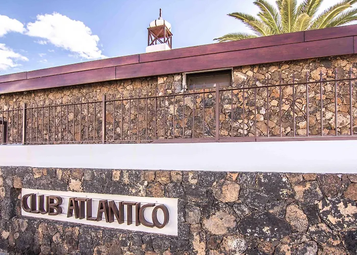 Club Atlantico Apartment *